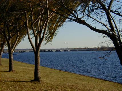 Potomac River<br>Location: <a href="https://www.google.com/maps/search/?api=1&query=38.88656,-77.05049" target="_new">Potomac River</a>